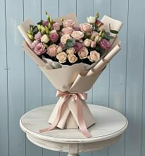 Букет цветов из:  Розы и Лизиантусы в Ермолаево