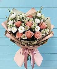 Букет цветов из:  Розы, Альстромерии и Лизиантусы в Ермолаево