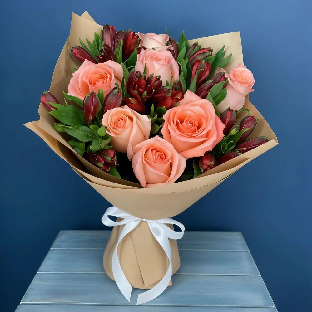 Букет цветов из: Розы и Альстромерии в Ермолаево