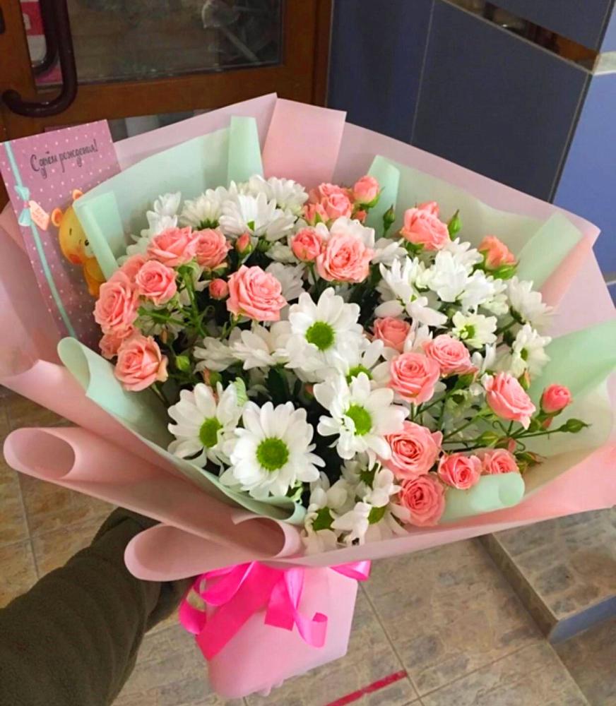 Букет цветов из: Розы и Хризантемы в Ермолаево