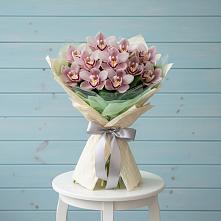 Букет цветов из:  Орхидеи и Розы #REPLACE_PRED# Ермолаево