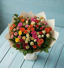 Букет Микс из разноцветных кустовых роз в Ермолаево