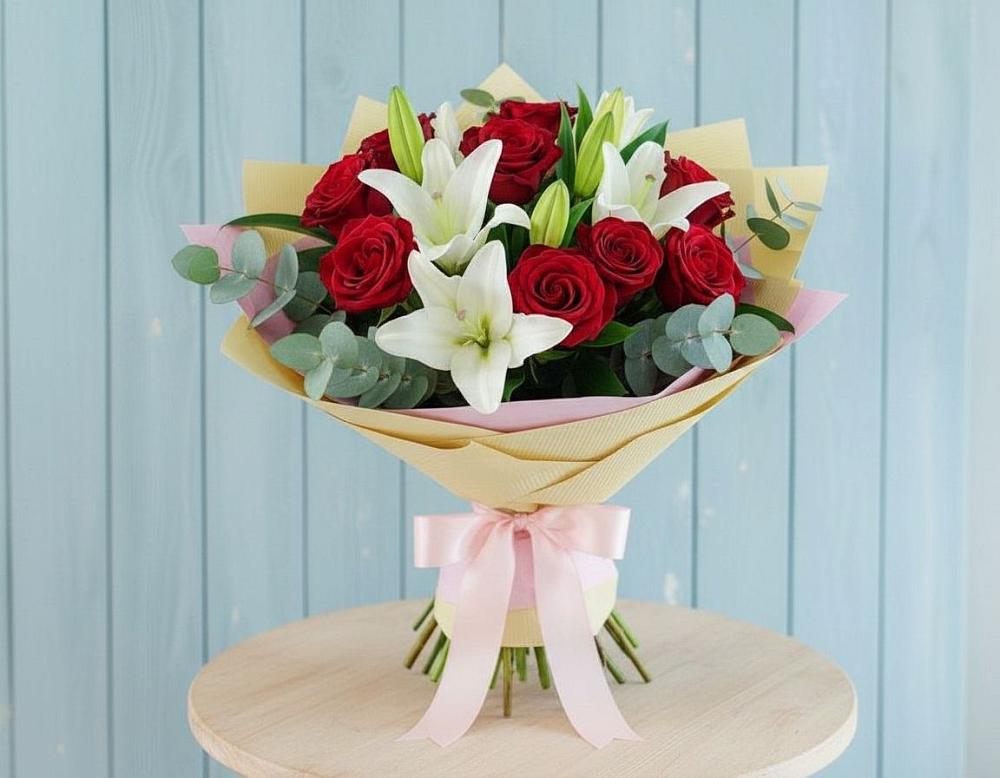 Букет цветов из: Лилии и Розы в Ермолаево
